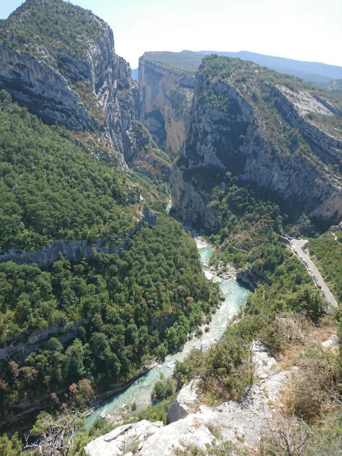 Gite La Foux De Peyroules Exterior foto